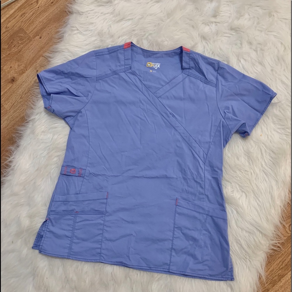 Wonder Wink Scrub Top